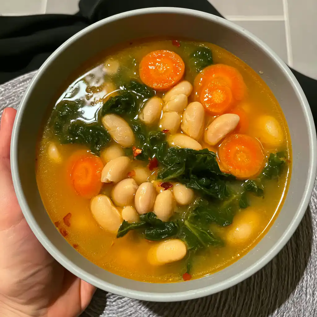 Easy Tuscan White Bean Soup